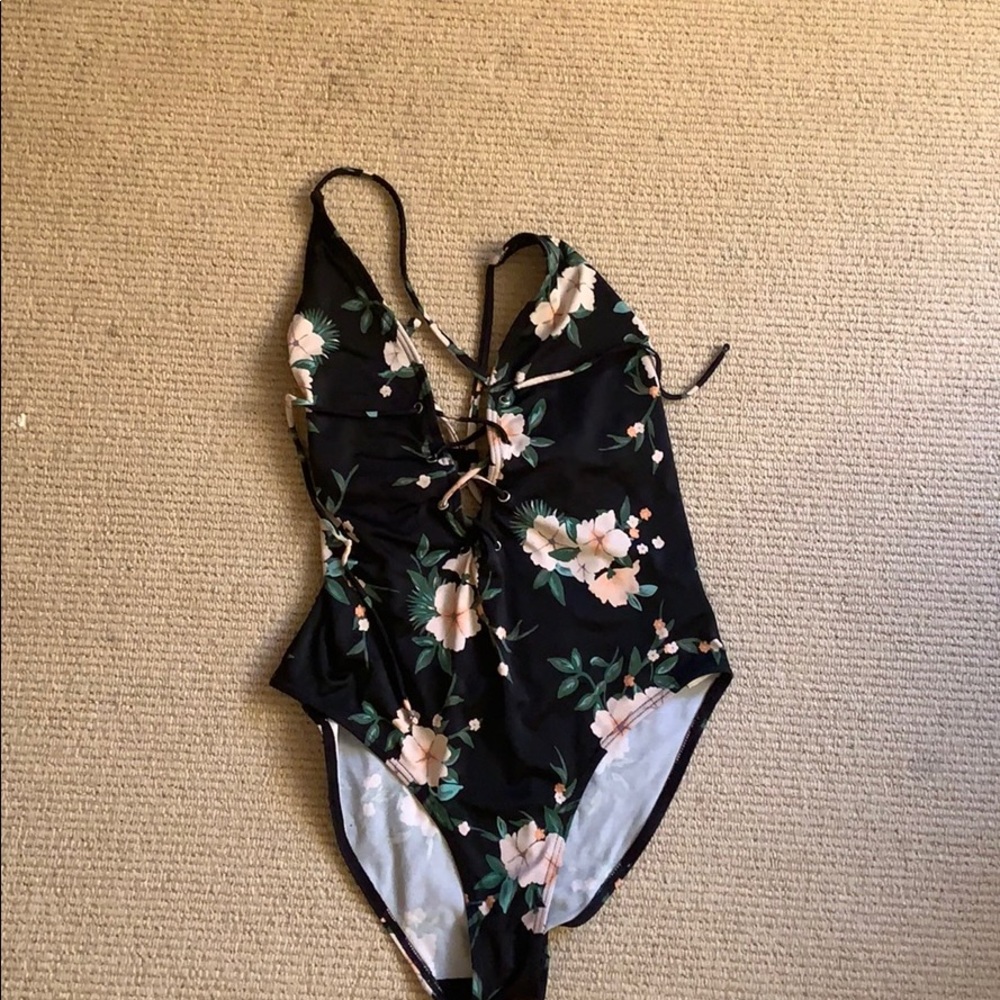 Bathing suit